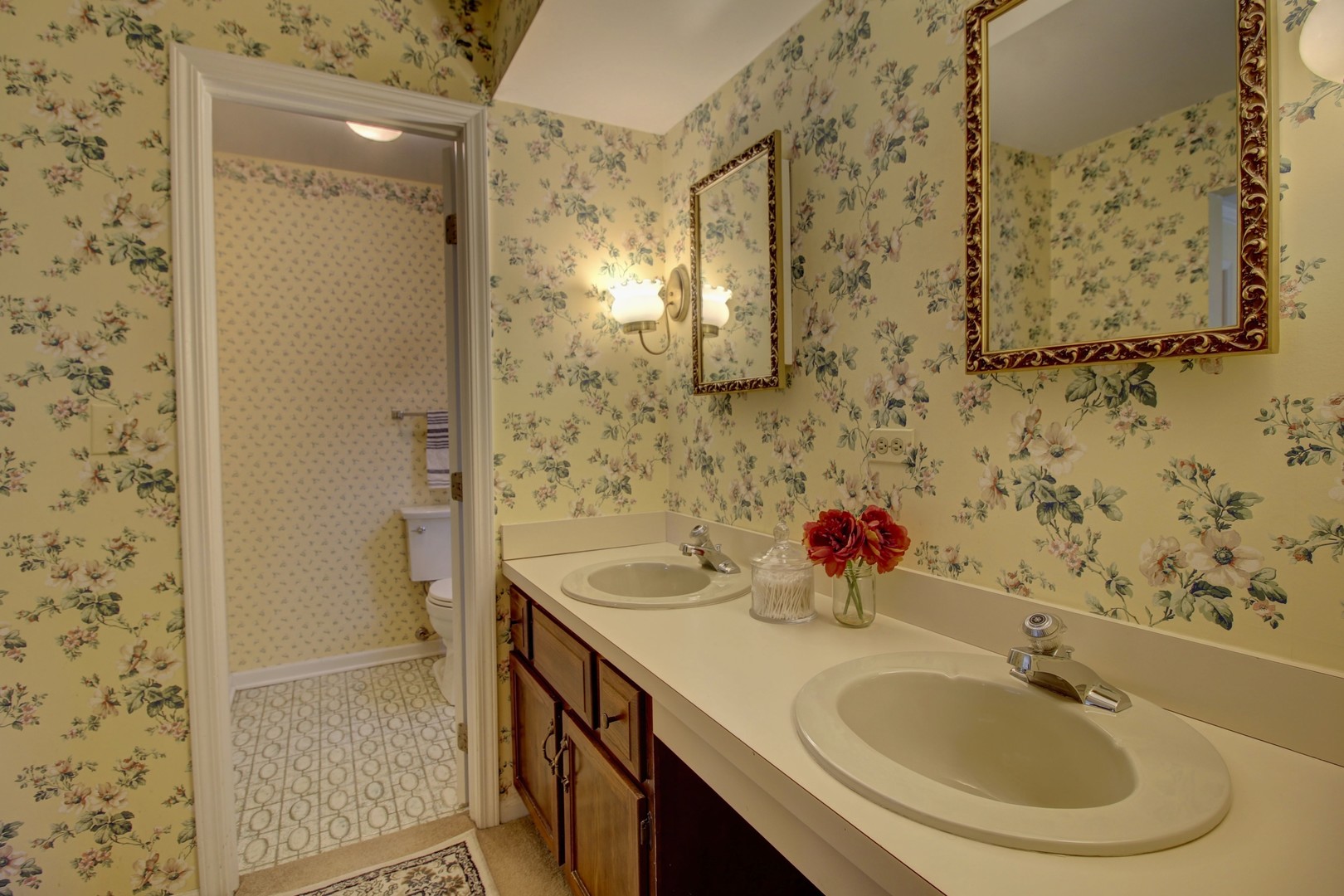 853 Dorset Drive Property Photo 14