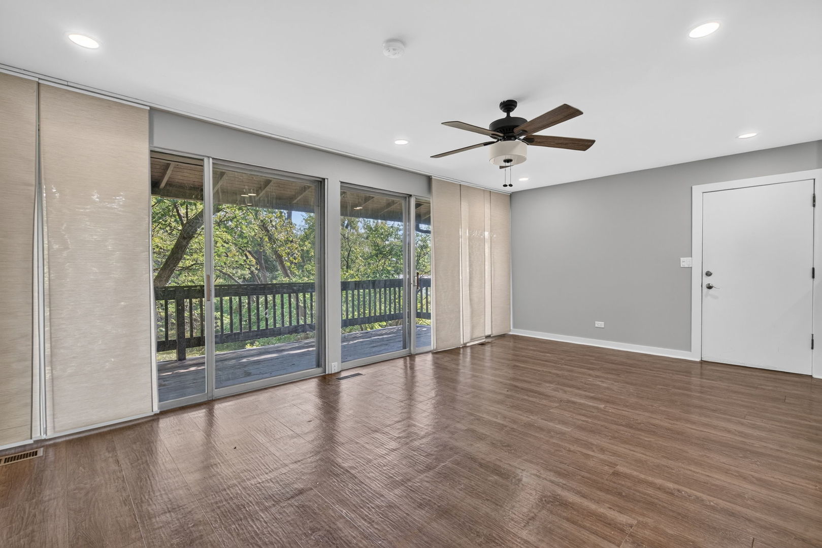 5518 E Lake Drive 90-c Property Photo 5