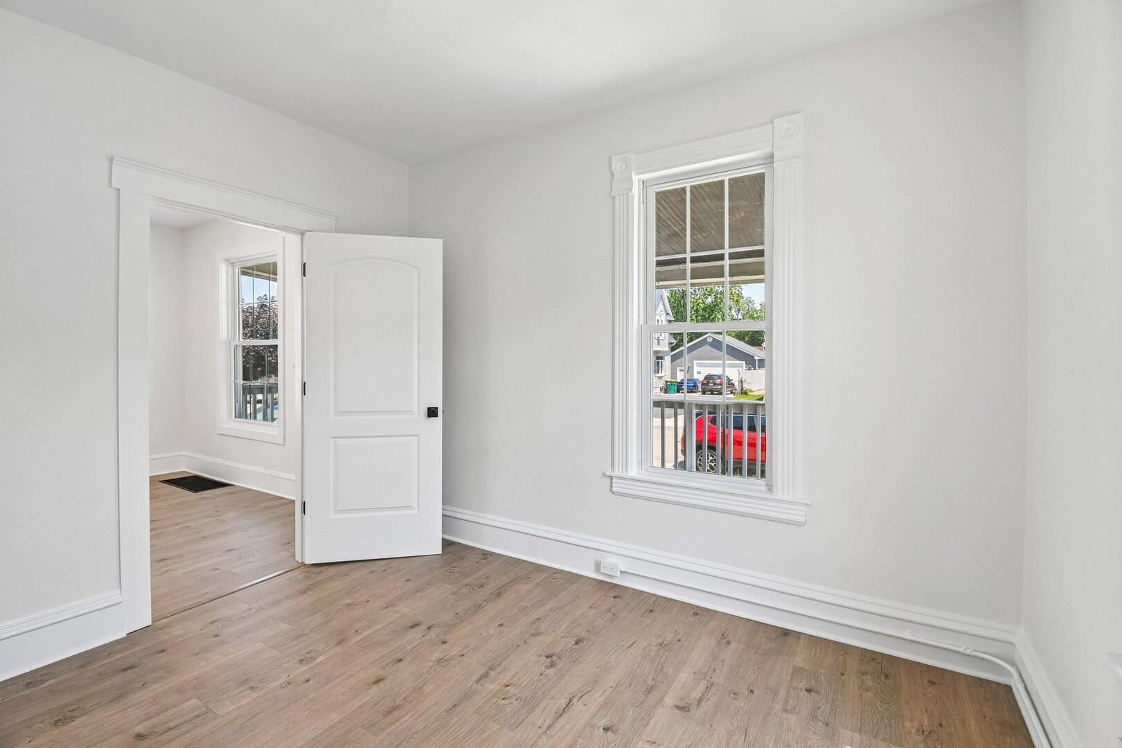 411 Leach Avenue Property Photo 12