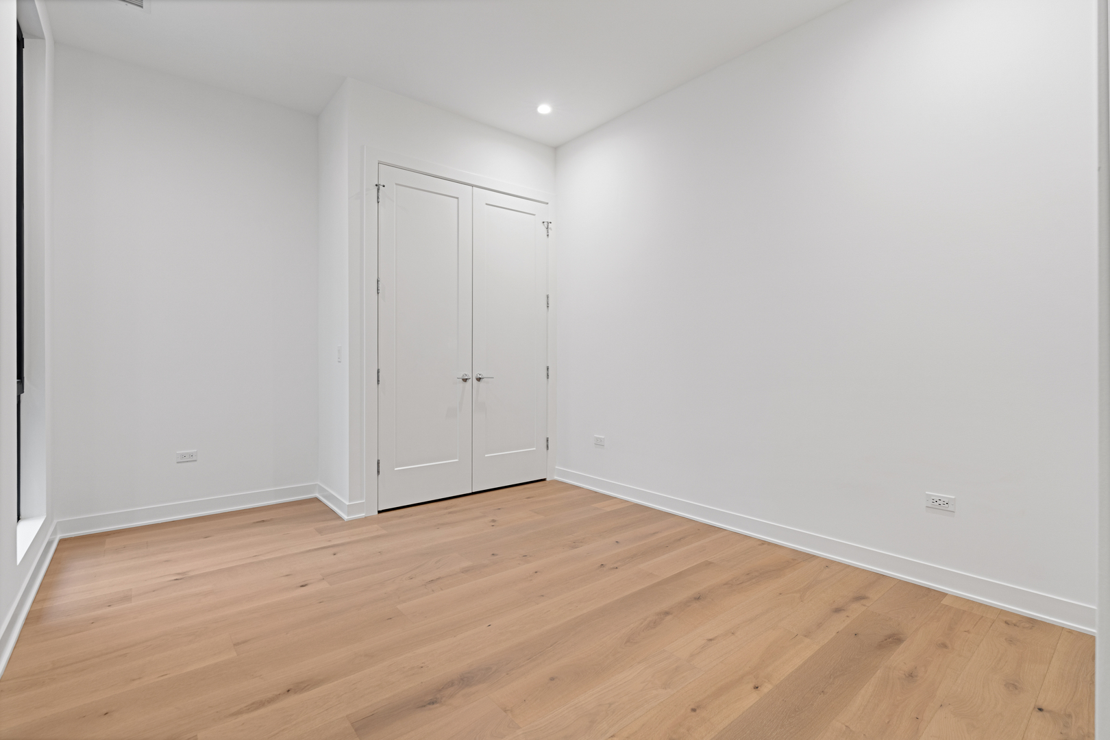 1340 W Chestnut Street 401 Property Photo 24