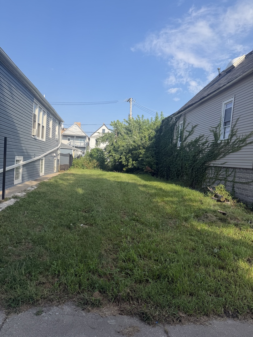 6617 S Peoria Street Property Photo 1