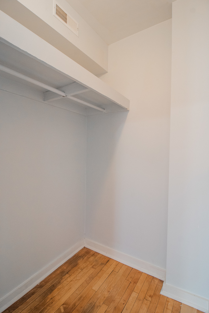 1141 S Francisco Avenue 3f Property Photo 11
