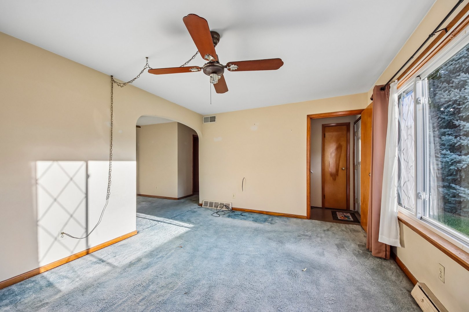 6502 Chester Avenue Property Photo 5