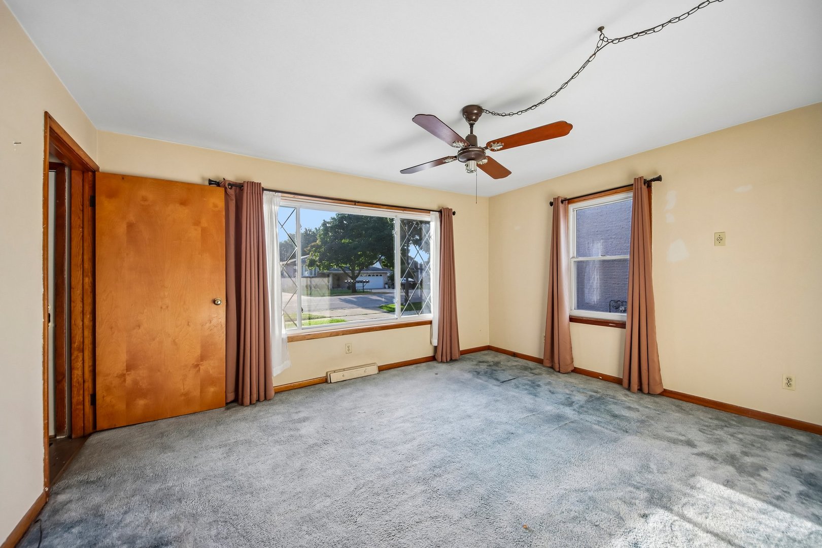 6502 Chester Avenue Property Photo 7