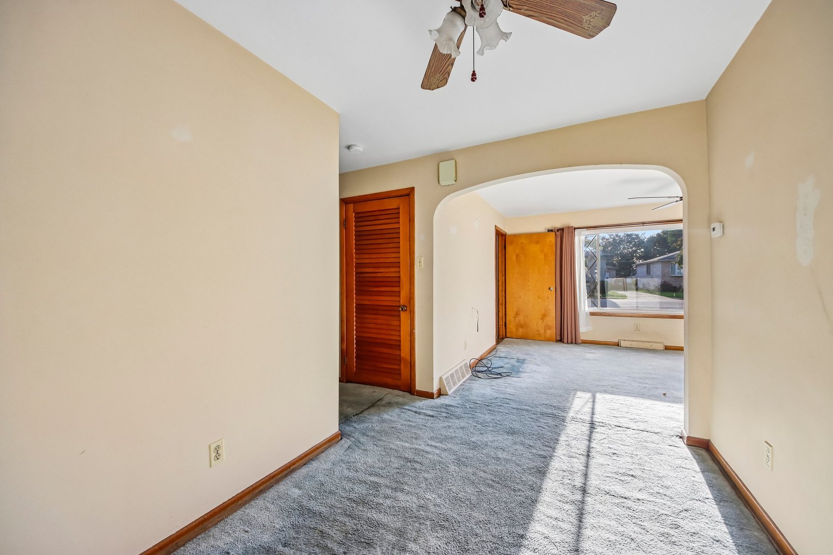 6502 Chester Avenue Property Photo 8