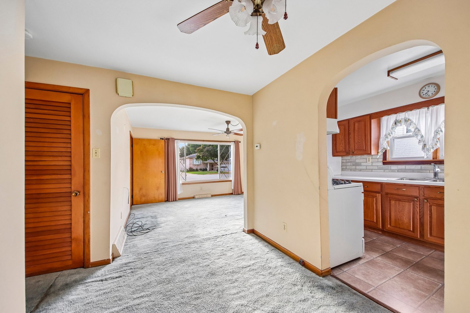 6502 Chester Avenue Property Photo 9