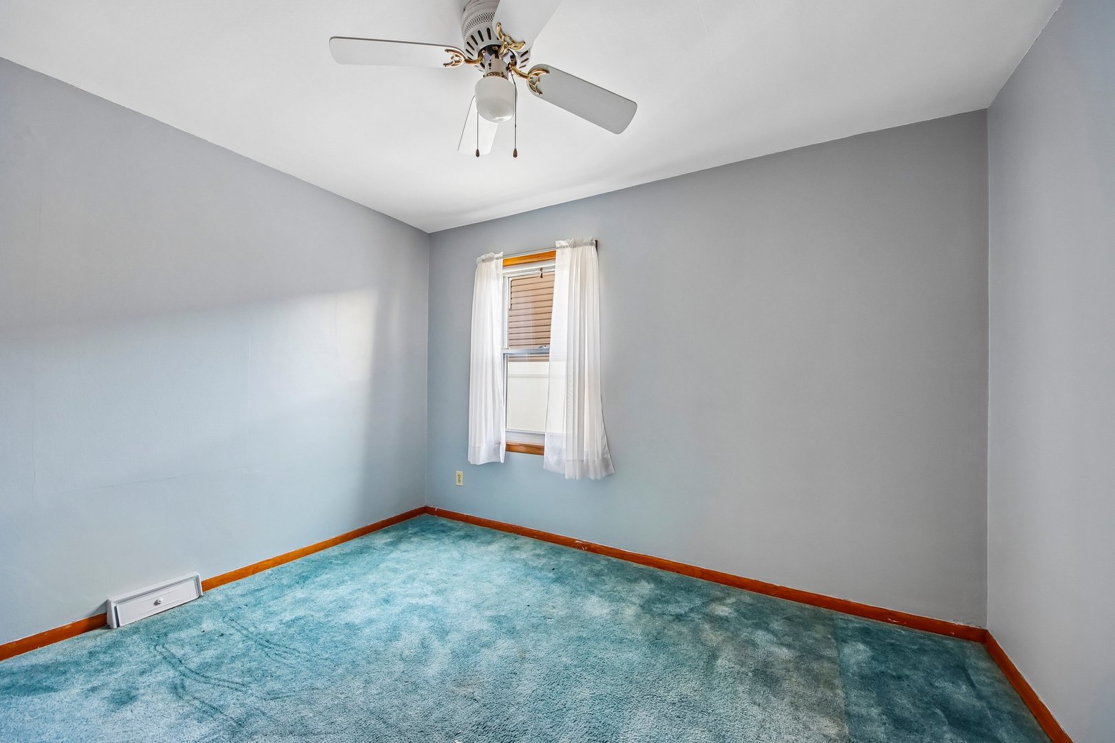 6502 Chester Avenue Property Photo 17