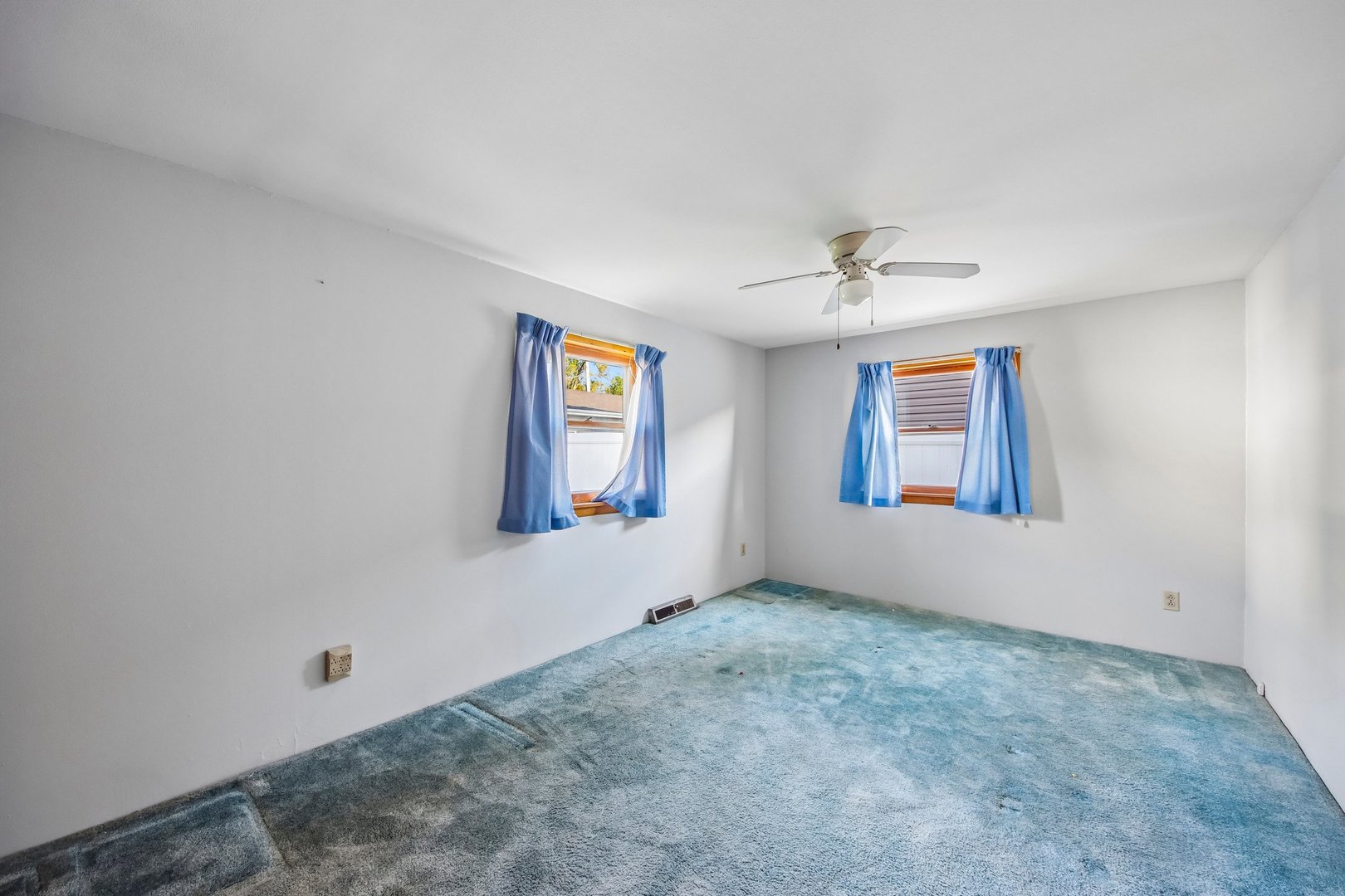 6502 Chester Avenue Property Photo 22
