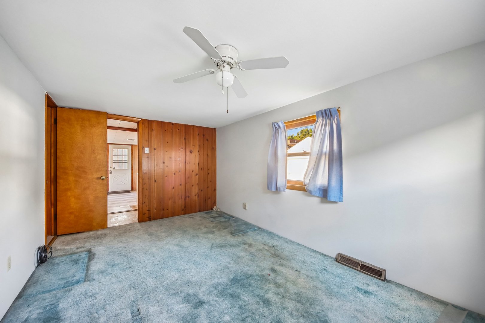 6502 Chester Avenue Property Photo 24