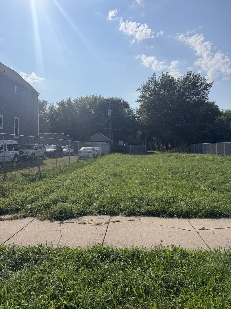 5144 S Wolcott Avenue Property Photo 1