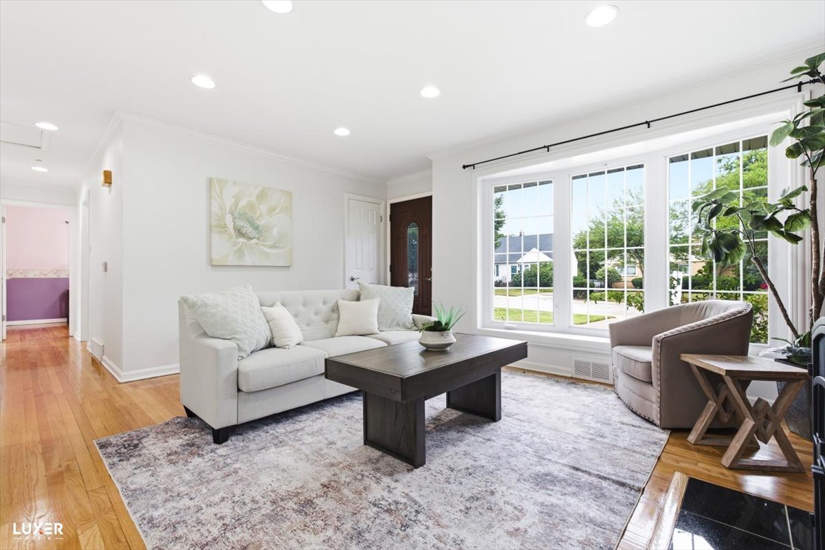 2 Washington Street Property Photo 2