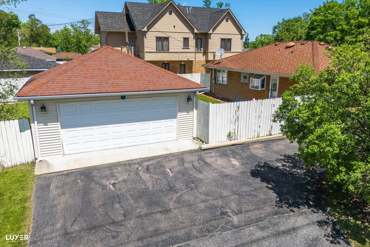 2 Washington Street Property Photo 44