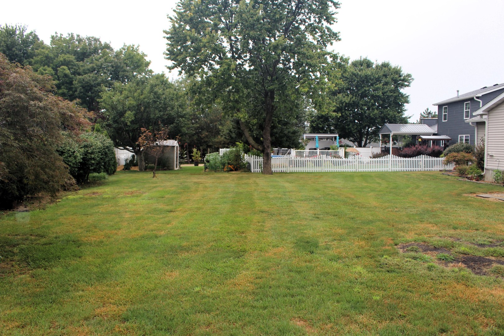 34 Colonial Drive Property Photo 4