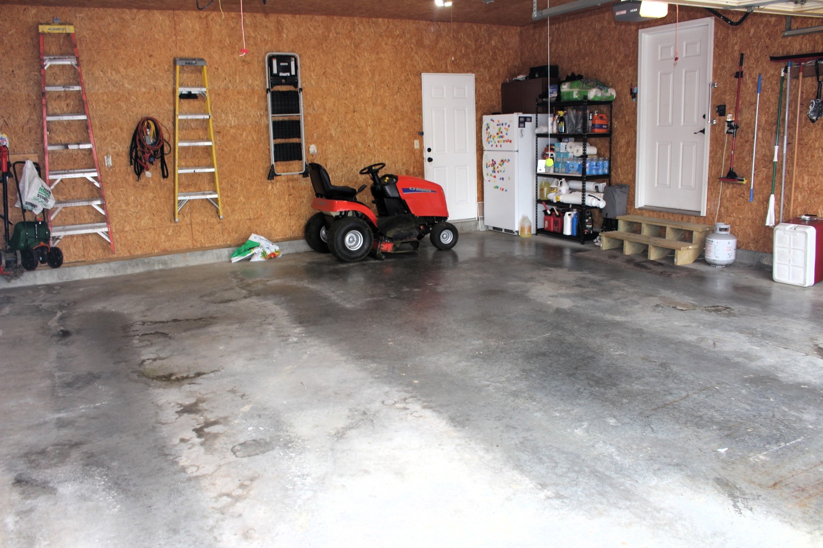 34 Colonial Drive Property Photo 41