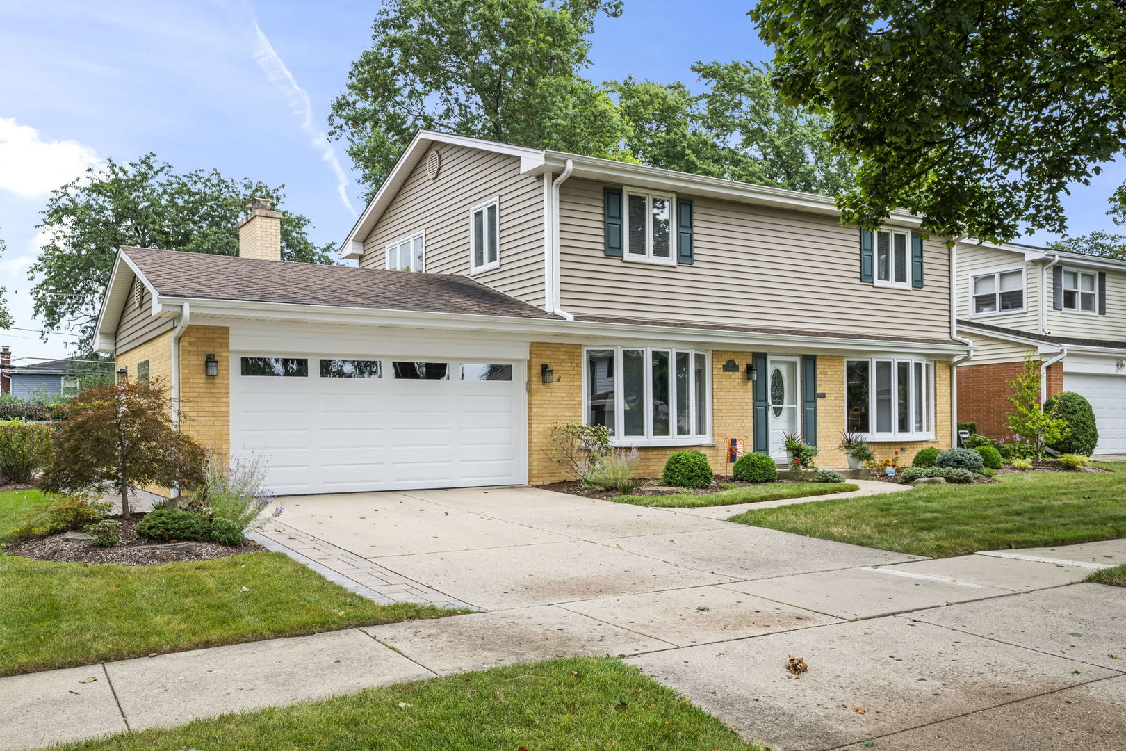 221 S Rammer Avenue Property Photo 1