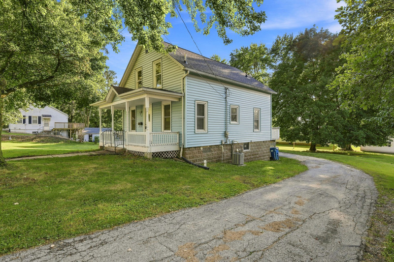 815 N High Street Property Photo 3