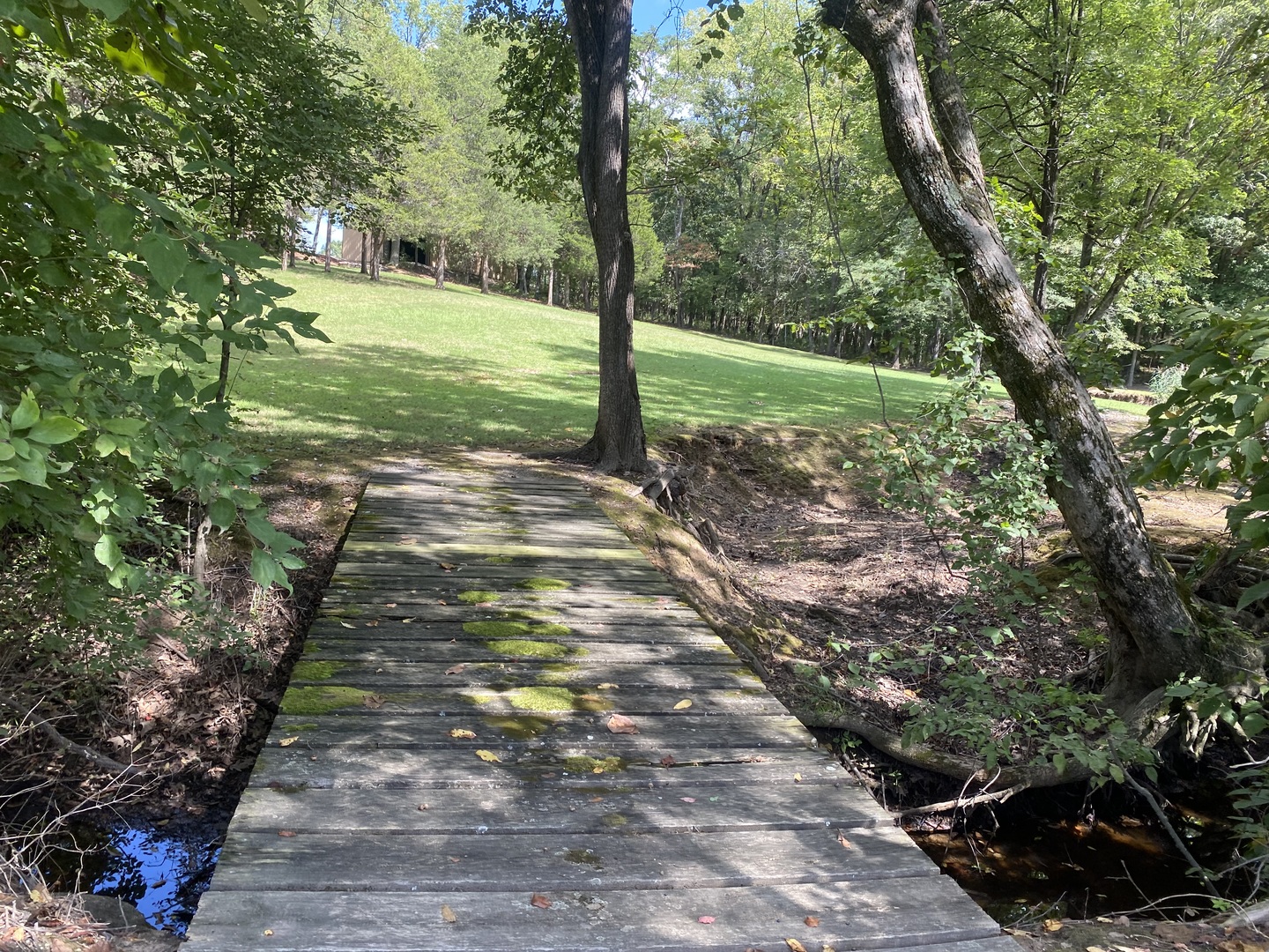 5702 N Thompsonville Road Property Photo 12