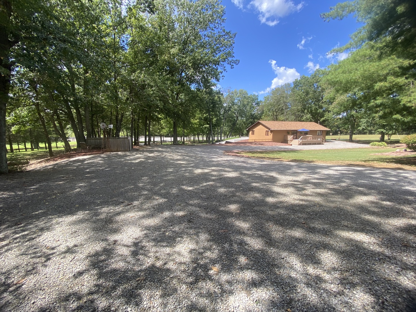 5702 N Thompsonville Road Property Photo 22