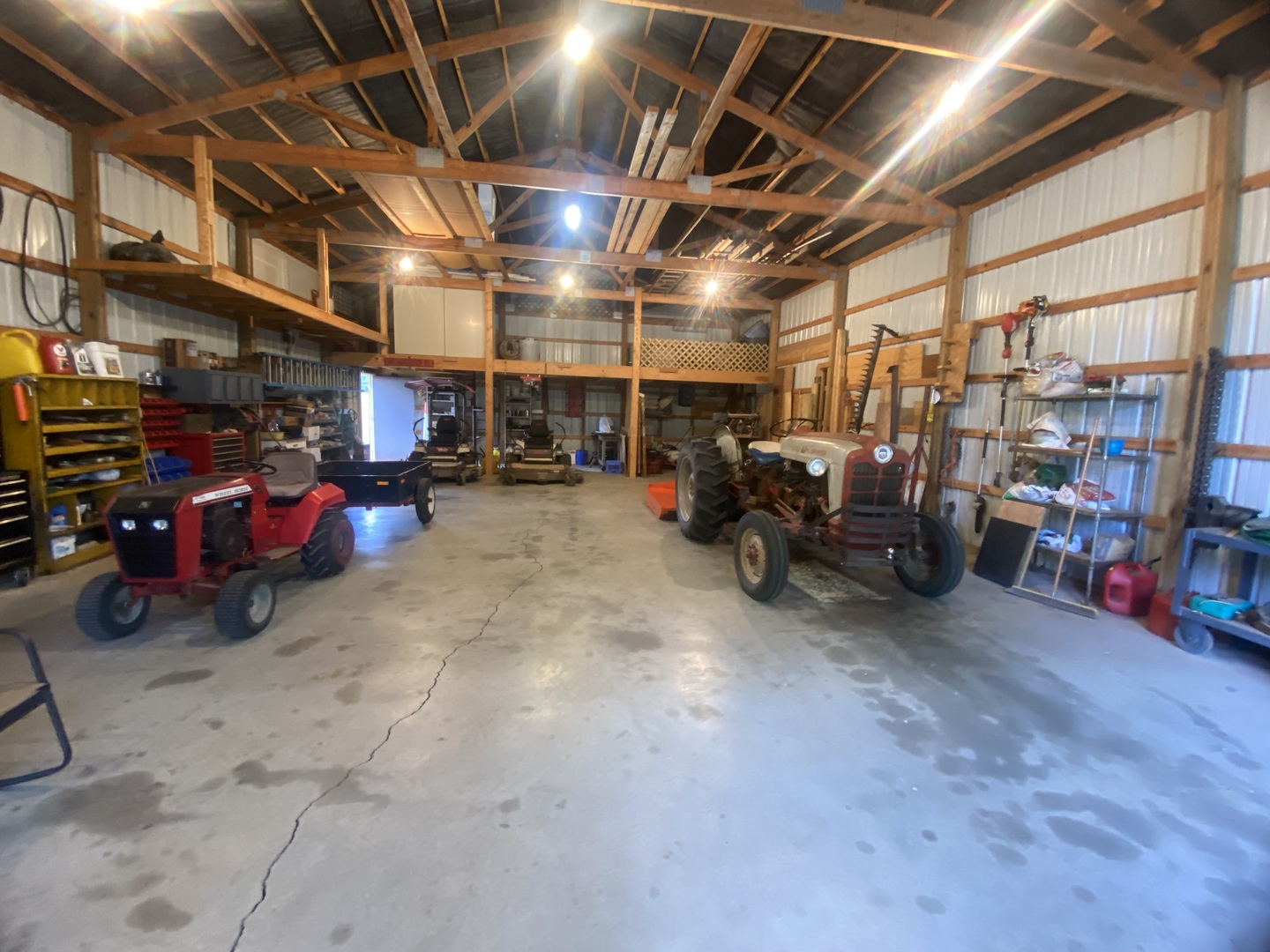 5702 N Thompsonville Road Property Photo 27