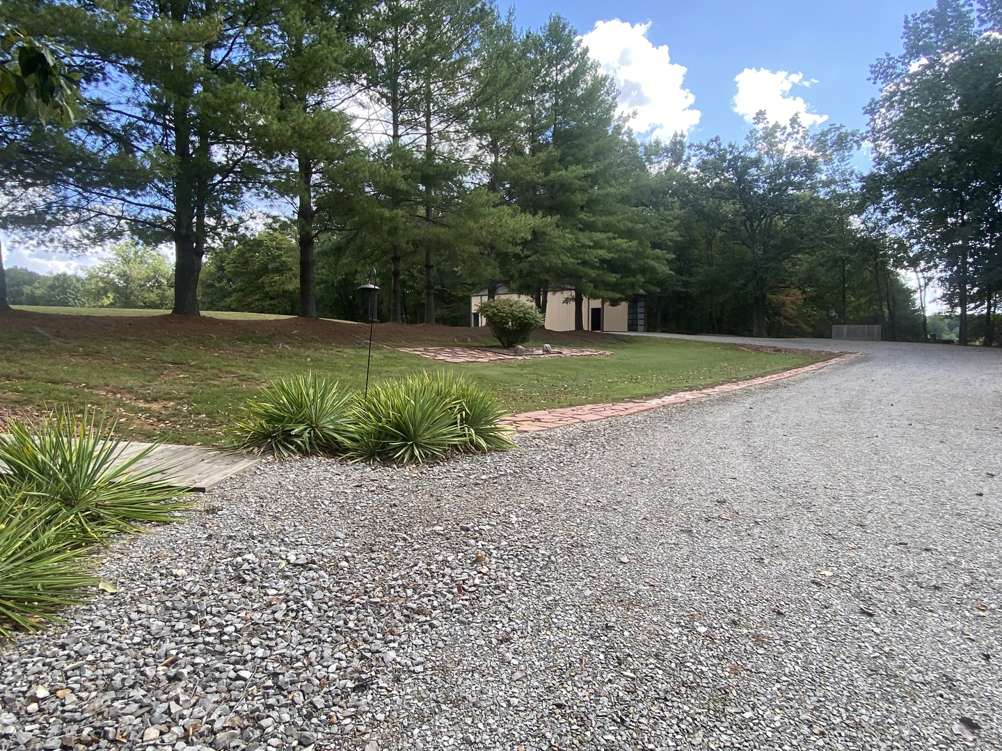 5702 N Thompsonville Road Property Photo 38