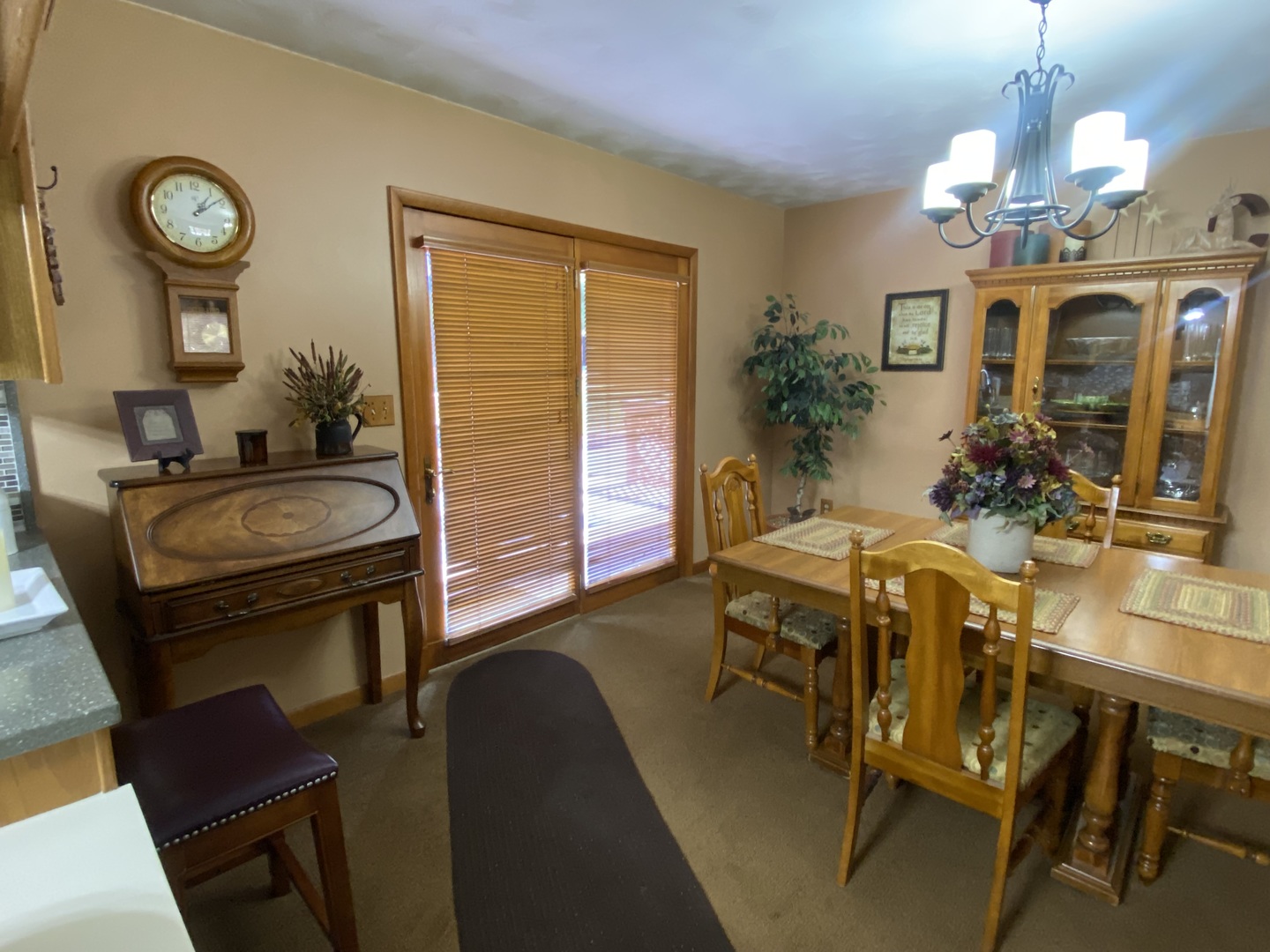 5702 N Thompsonville Road Property Photo 46
