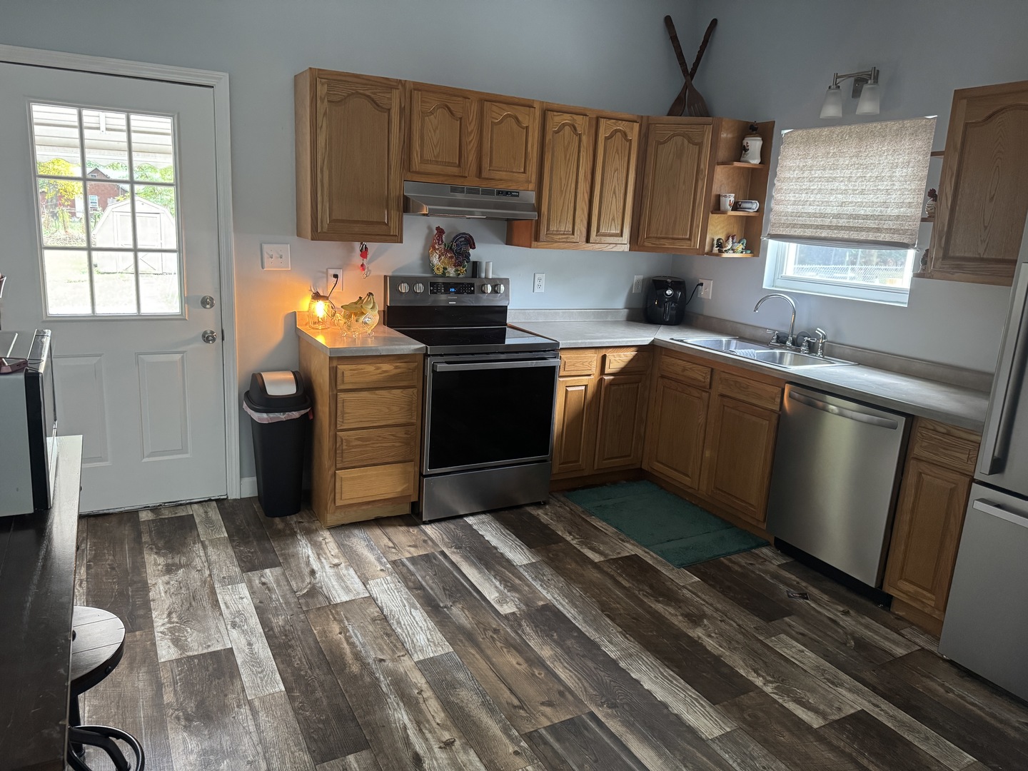 606 E Webster Street Property Photo 14