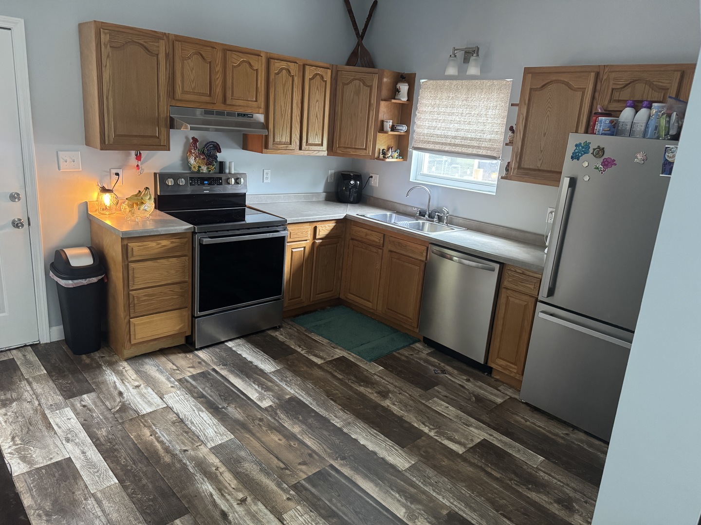 606 E Webster Street Property Photo 15