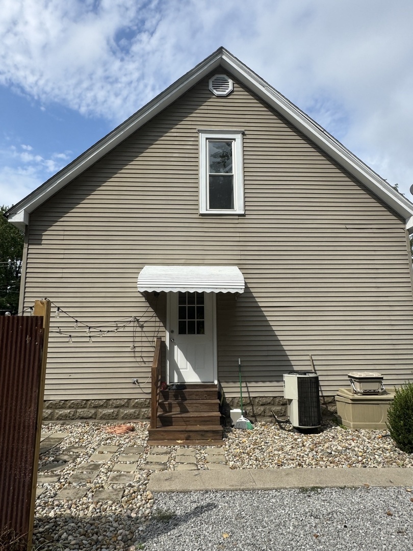 606 E Webster Street Property Photo 21