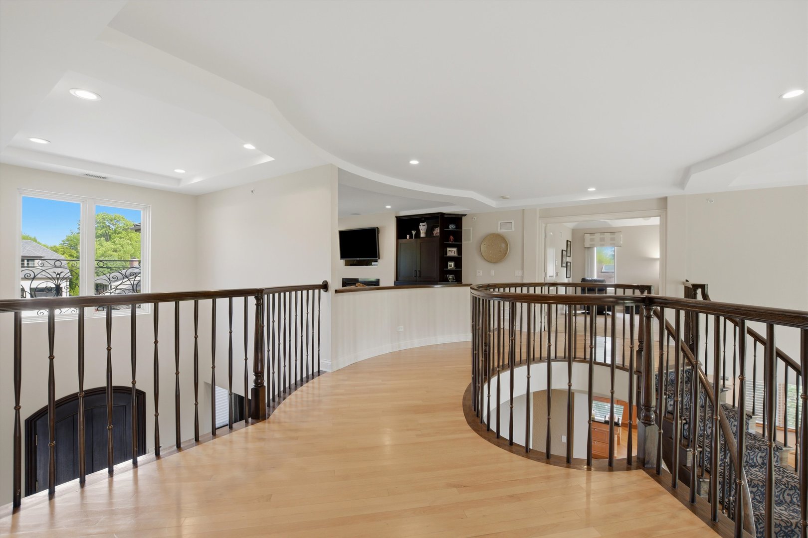 809 Edgemont Lane Property Photo 30