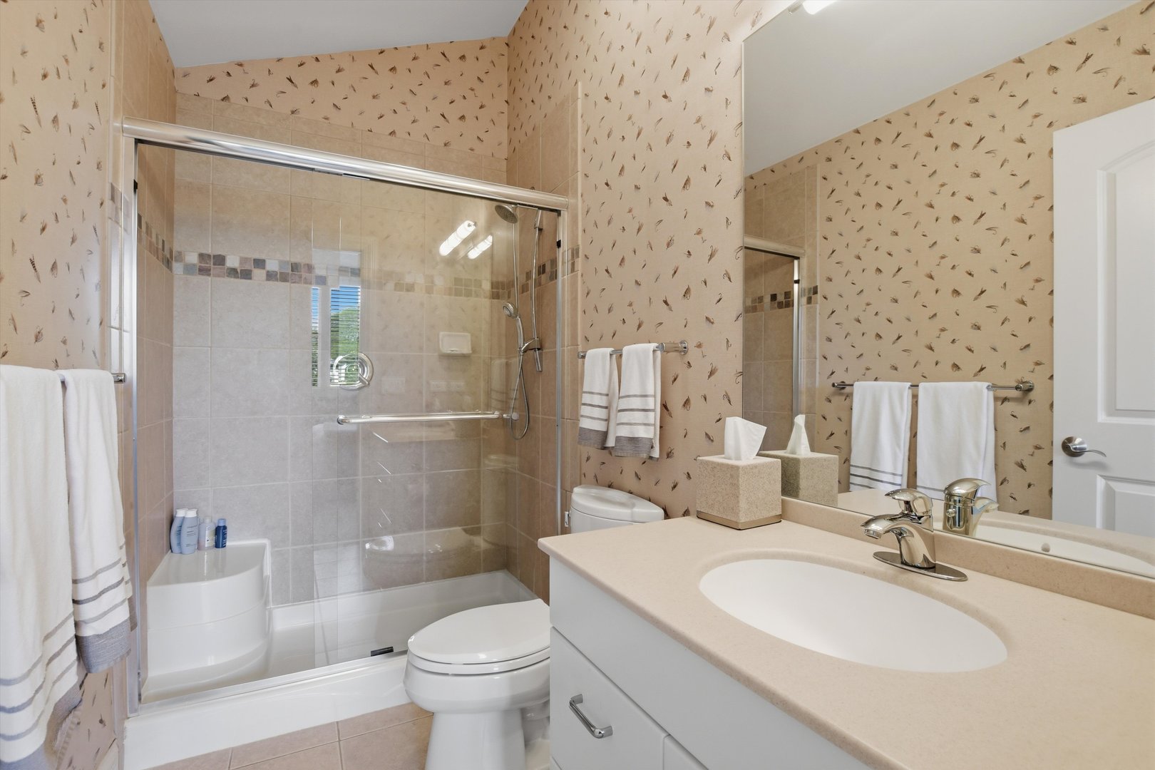 809 Edgemont Lane Property Photo 38