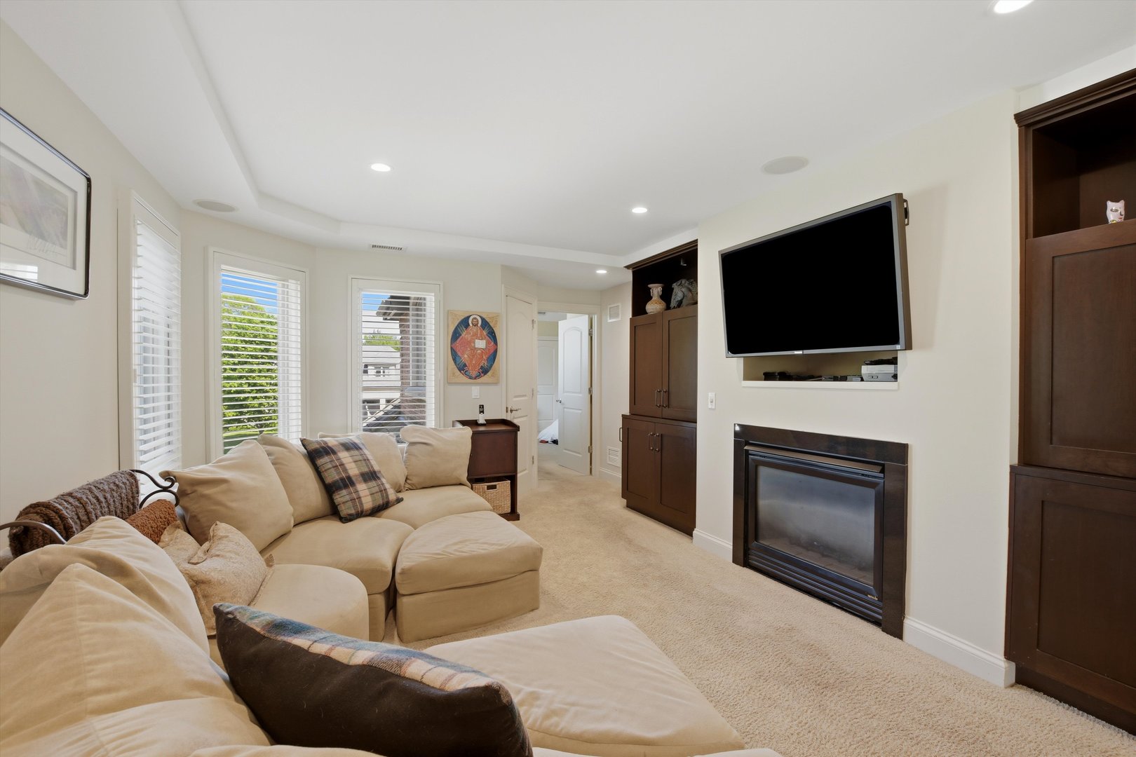 809 Edgemont Lane Property Photo 41