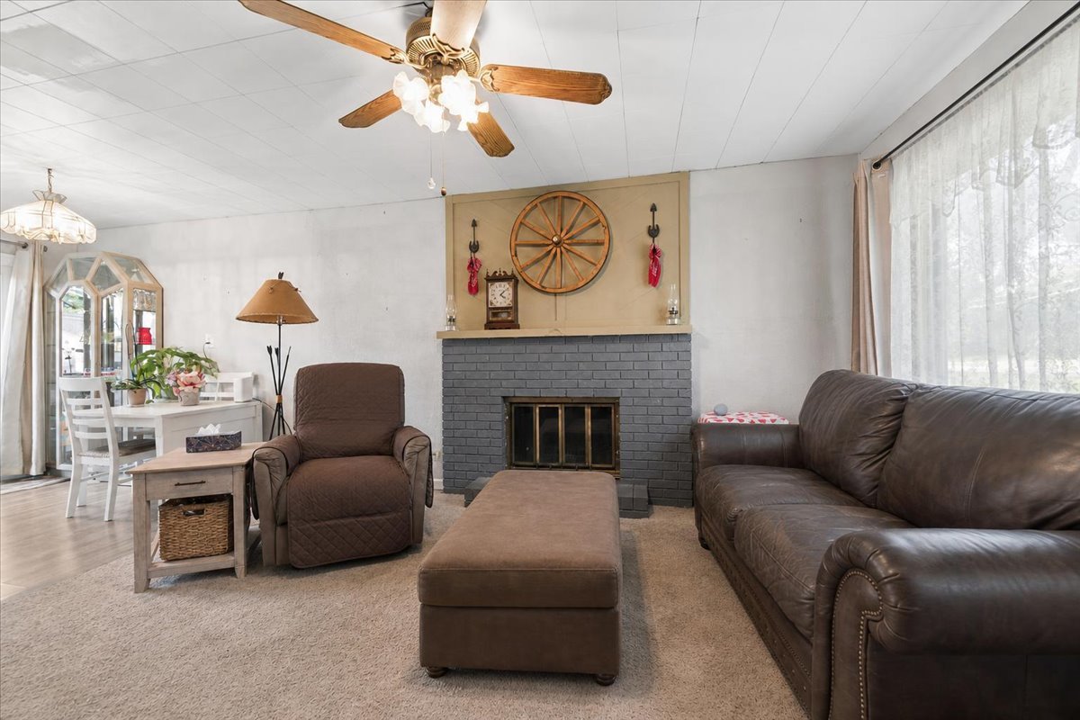 1140 Rathbone Avenue Property Photo 2