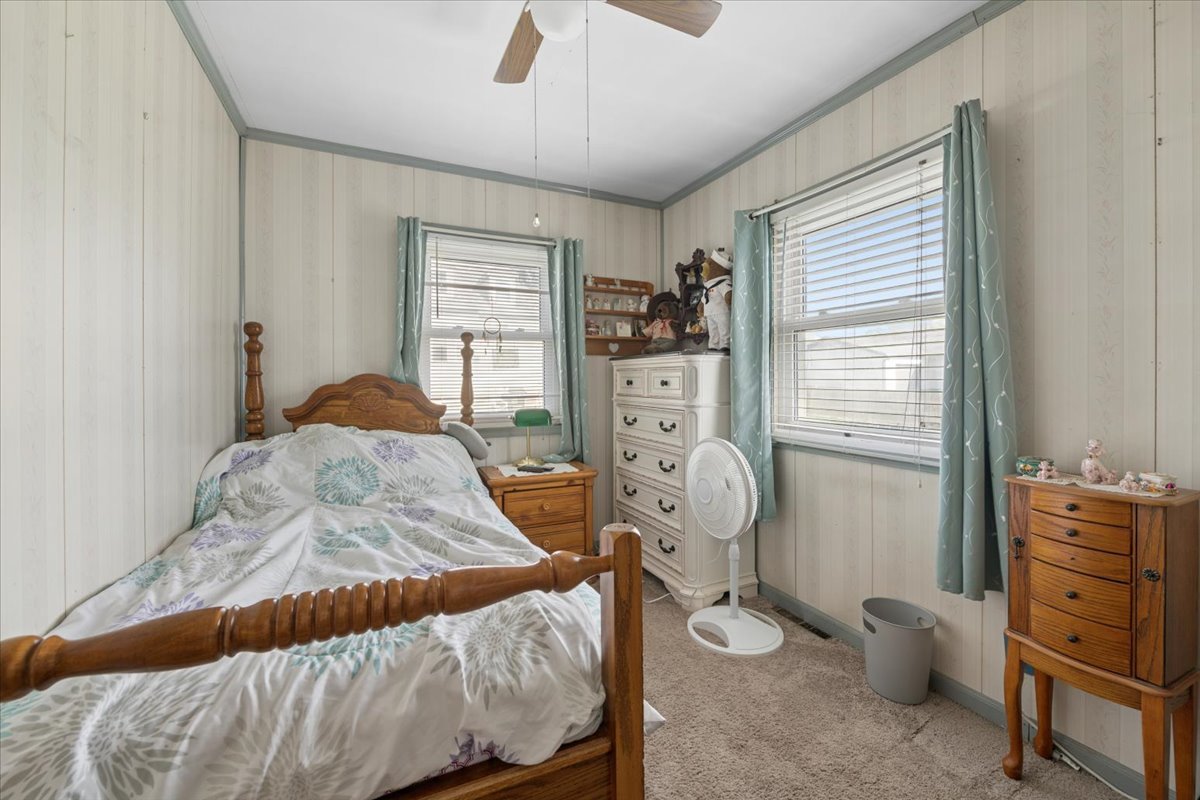 1140 Rathbone Avenue Property Photo 10