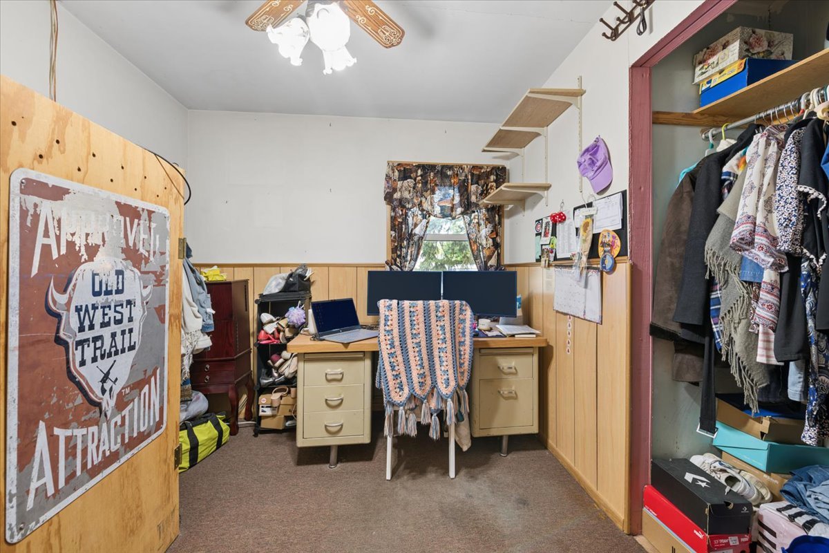 1140 Rathbone Avenue Property Photo 11