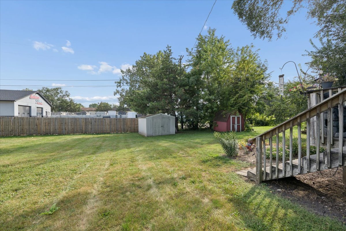 1140 Rathbone Avenue Property Photo 14