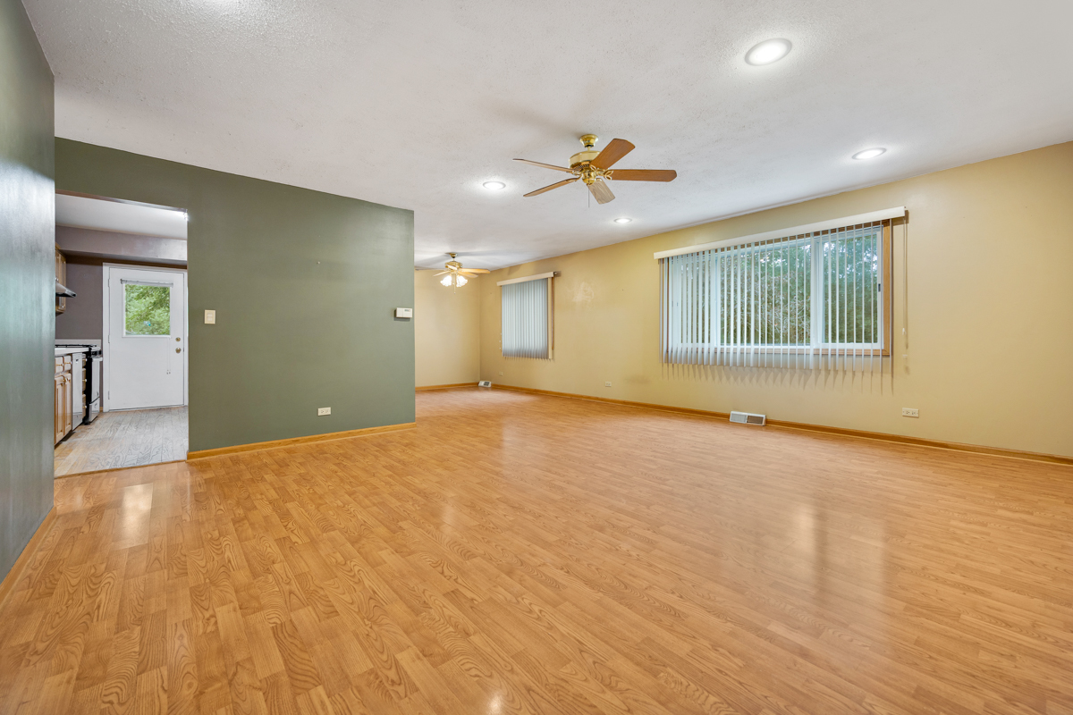 1381 Volkamer Trail Property Photo 4