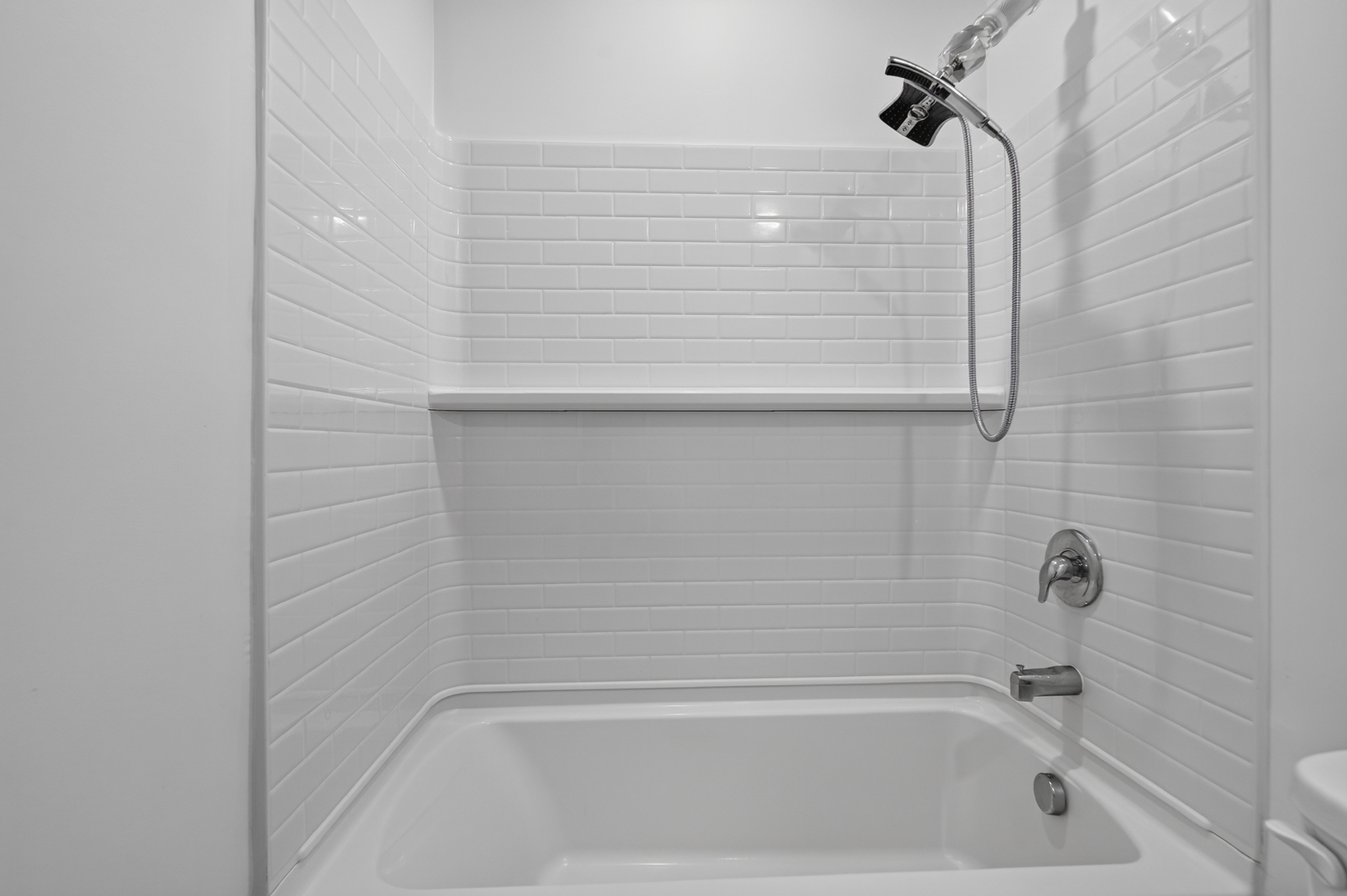 17317 Roscommon Road Property Photo 22