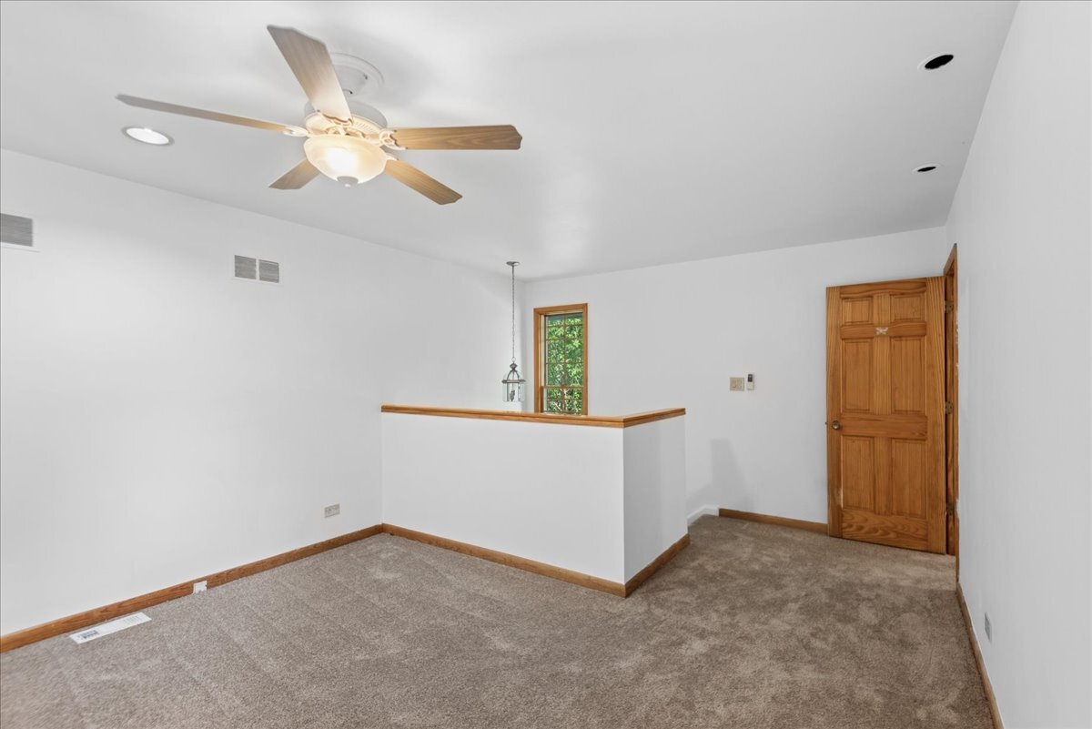 722 Shepard Court - Property Photo 10