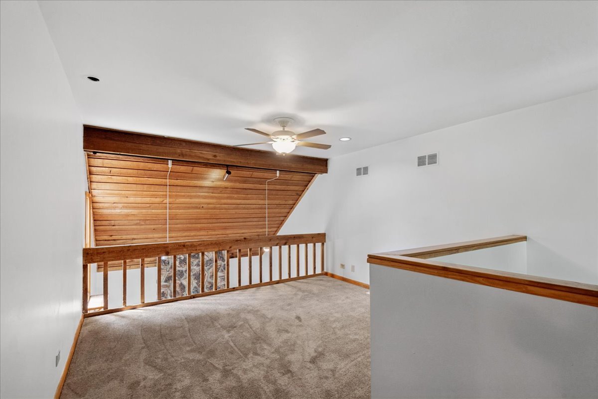 722 Shepard Court - Property Photo 11