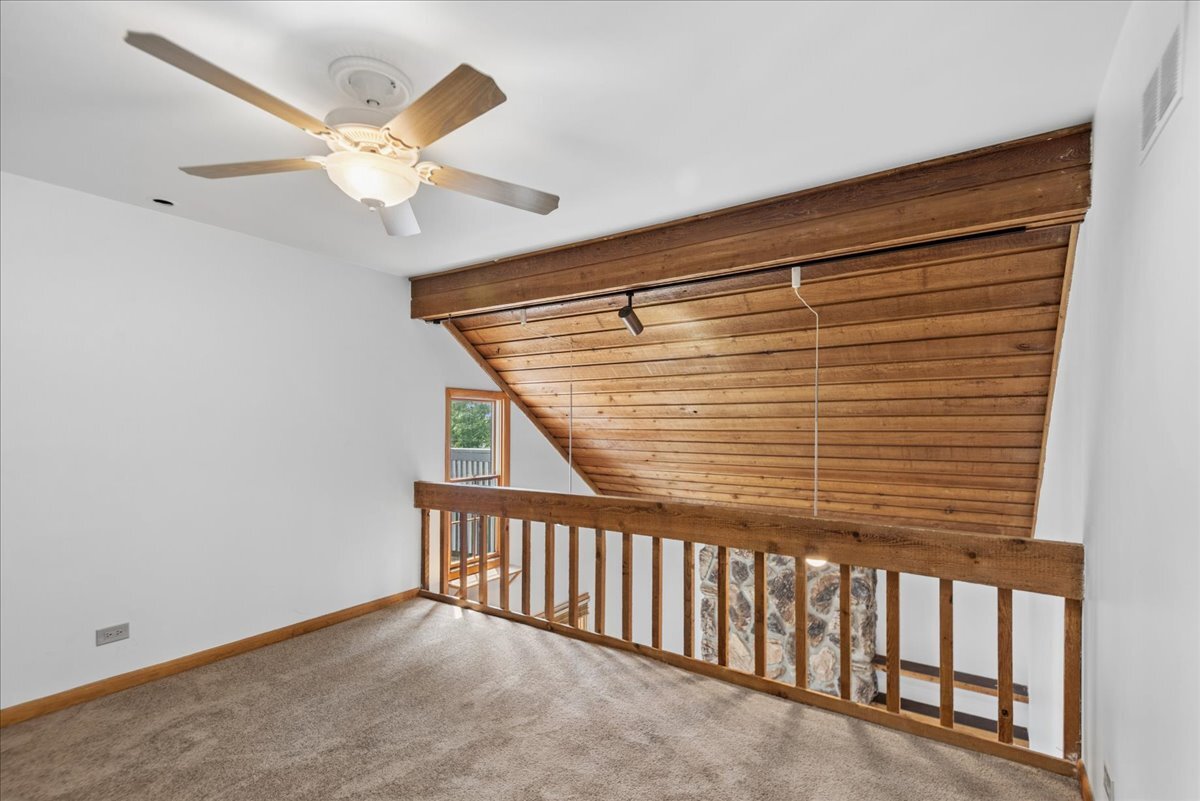 722 Shepard Court - Property Photo 12