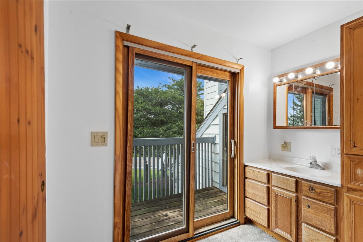 722 Shepard Court - Property Photo 15