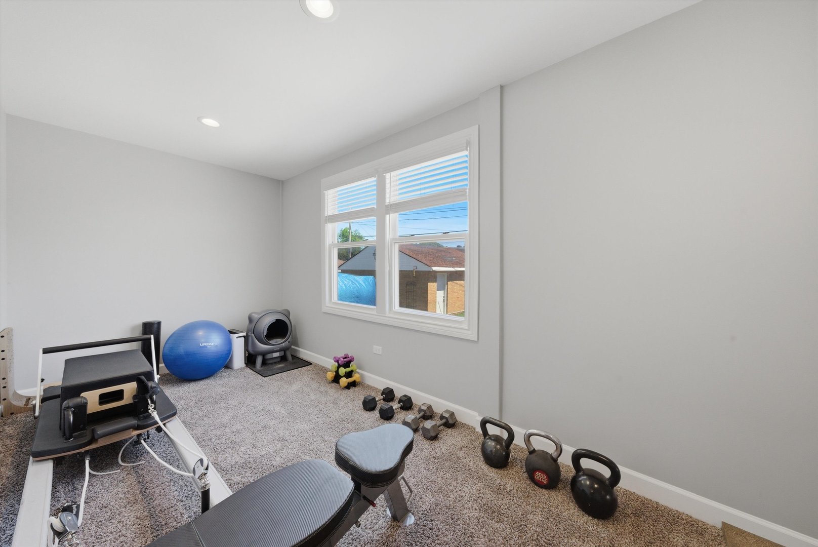 1423 Ridgeland Avenue Property Photo 10
