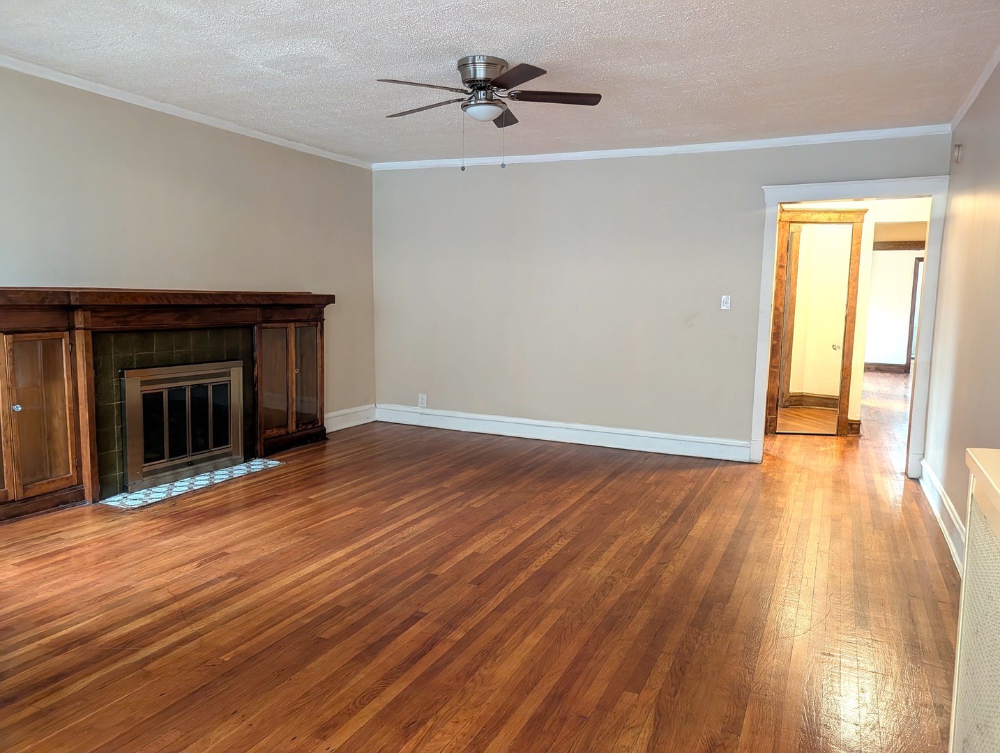 6730 S Ridgeland Avenue 1 Property Photo 4