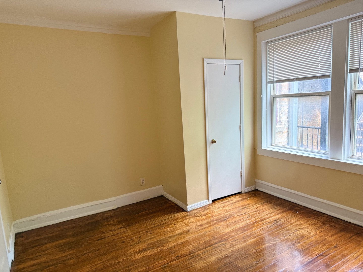 5703 S Emerald Avenue 2 Property Photo 10