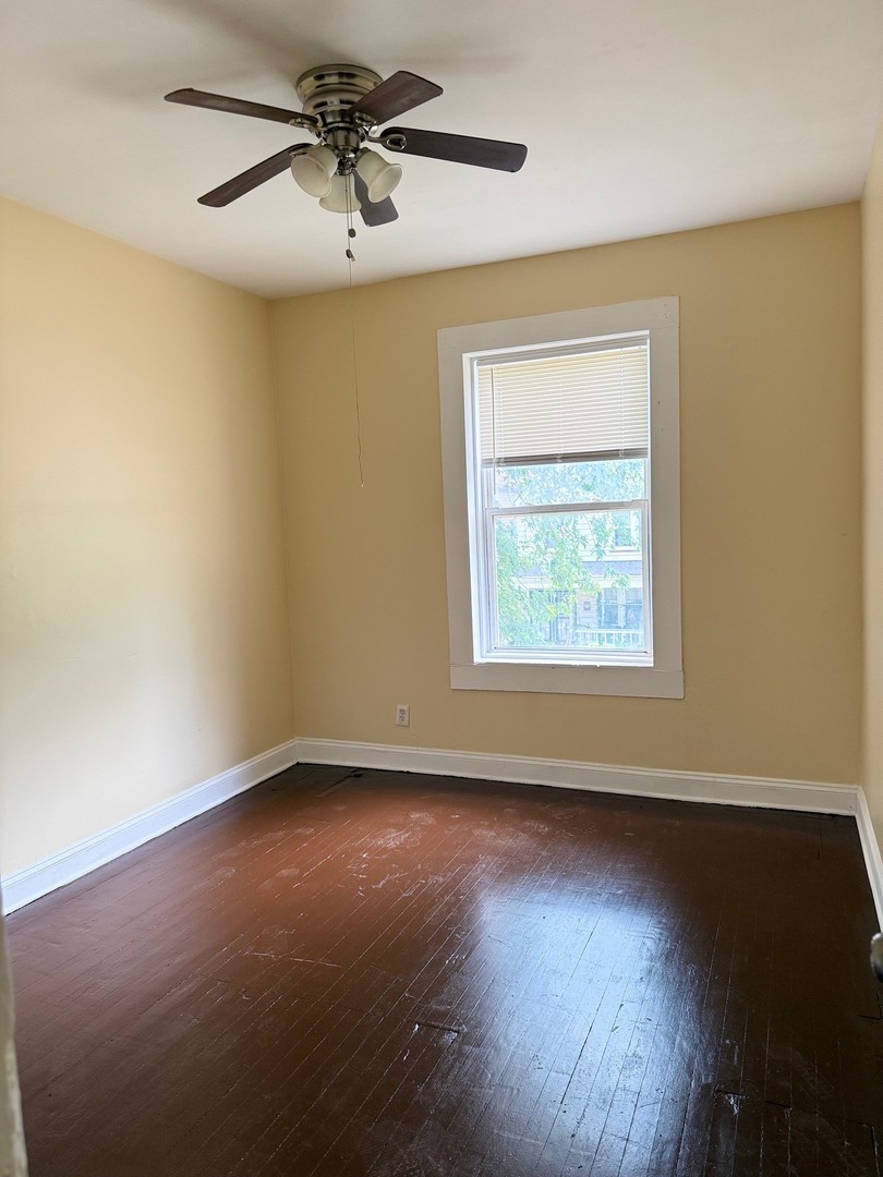 5703 S Emerald Avenue 2 Property Photo 14