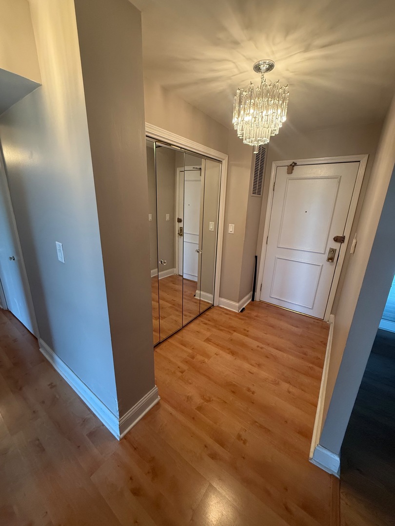 4601 W Touhy Avenue 506 Property Photo 2