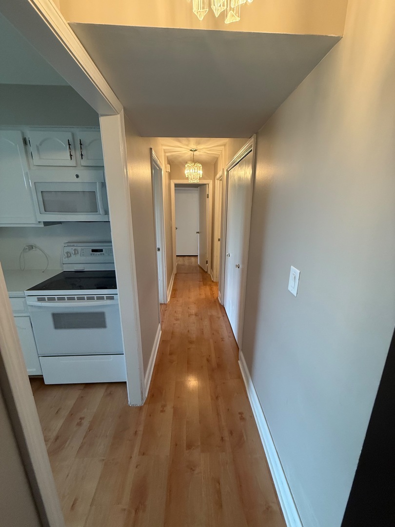 4601 W Touhy Avenue 506 Property Photo 5
