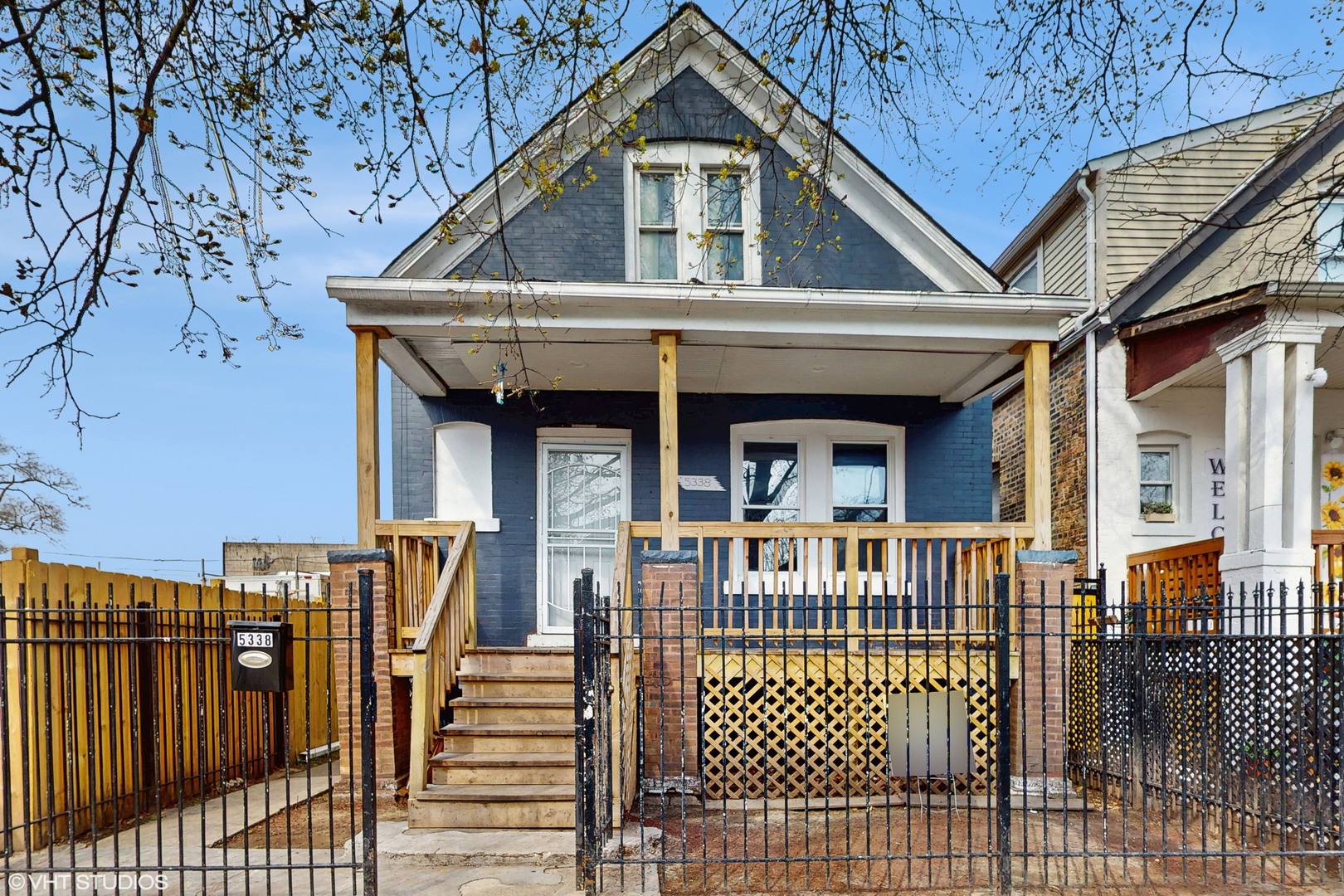5338 S Justine Street Property Photo 1