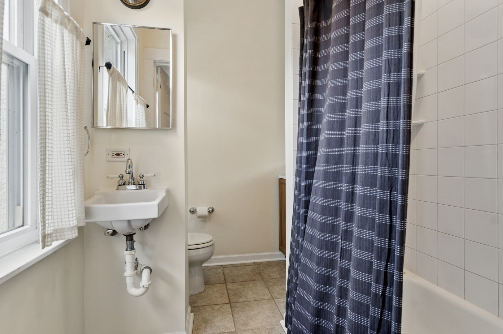 4834 W Cullom Avenue Property Photo 15