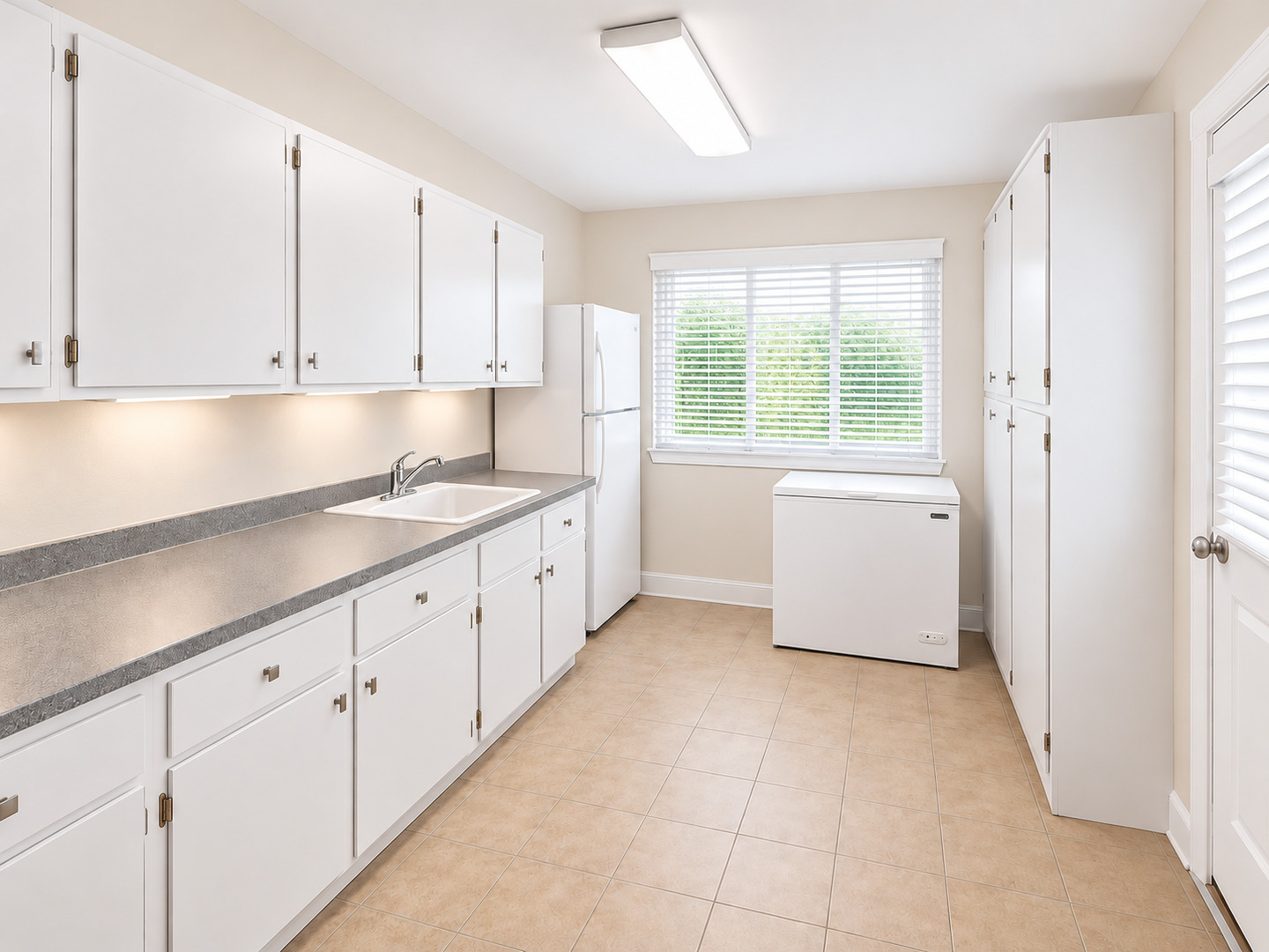 215 58th Street Property Photo 8